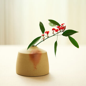 [2月4日販売開始]備前焼フラワーベース