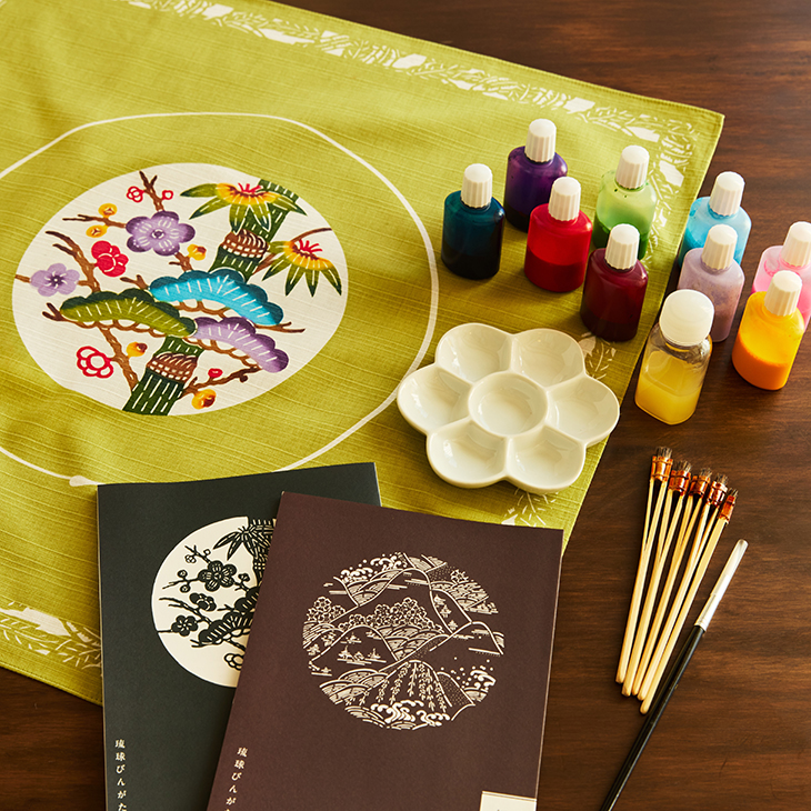 琉球びんがた道具箱