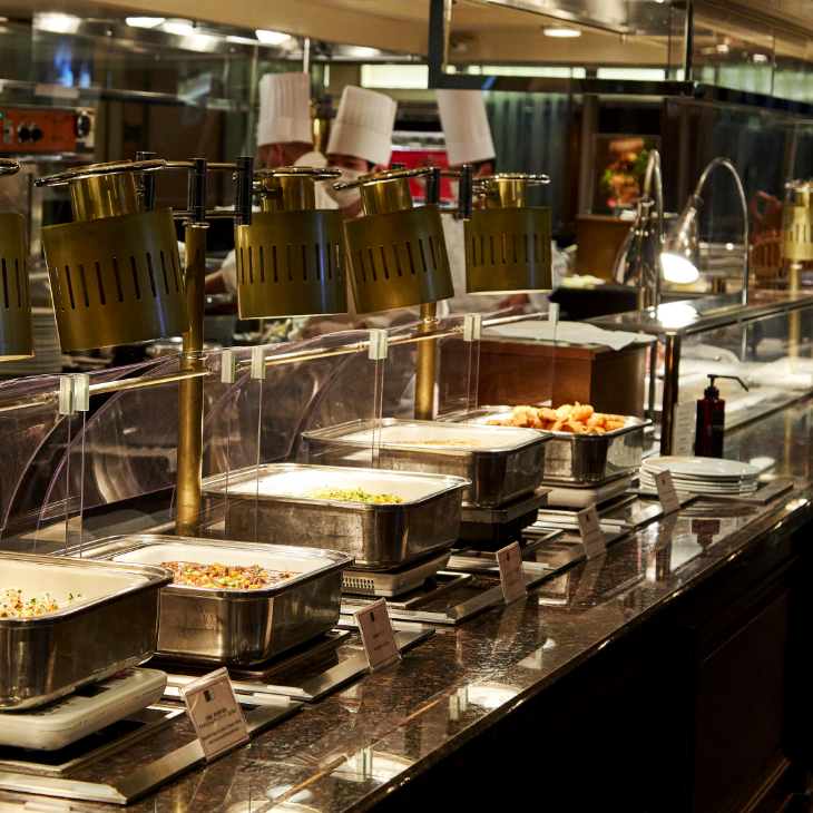 ［お子様料金］ブフェレストラン「インペリアルバイキング サール」ランチ券（平日はワンドリンク付）