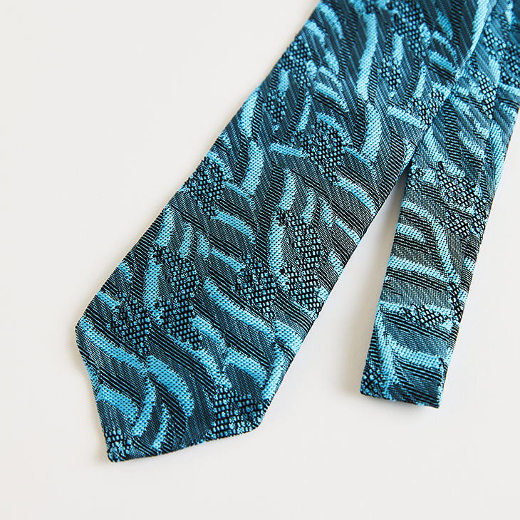 [2月25日販売開始]WAVE HEAD ネクタイ・ポケットチーフ