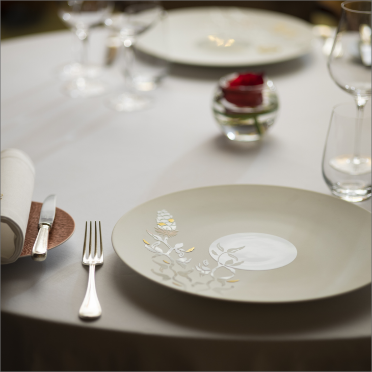 レ セゾンが贈る シャンパン付き お二人だけの記念日プラン