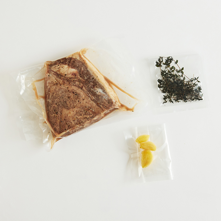 （11月18日販売開始）霧島和牛 エアズロックステーキ MINI